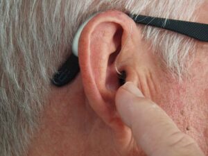 Man loses hearing in one ear from COVID-19